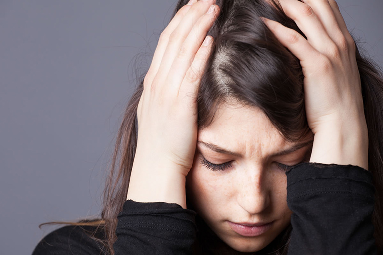 rụng tóc do stress